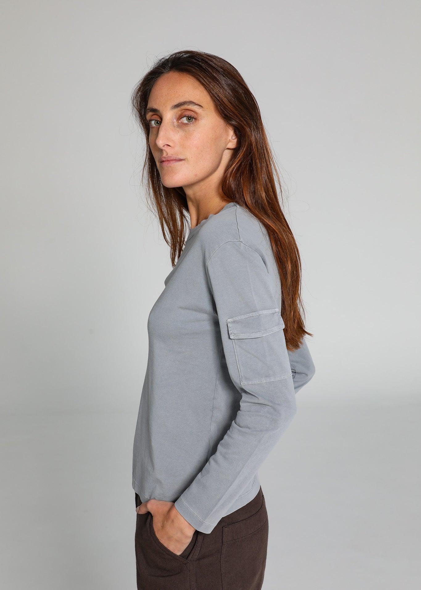 Long Side Pocket T-Shirt Light Grey