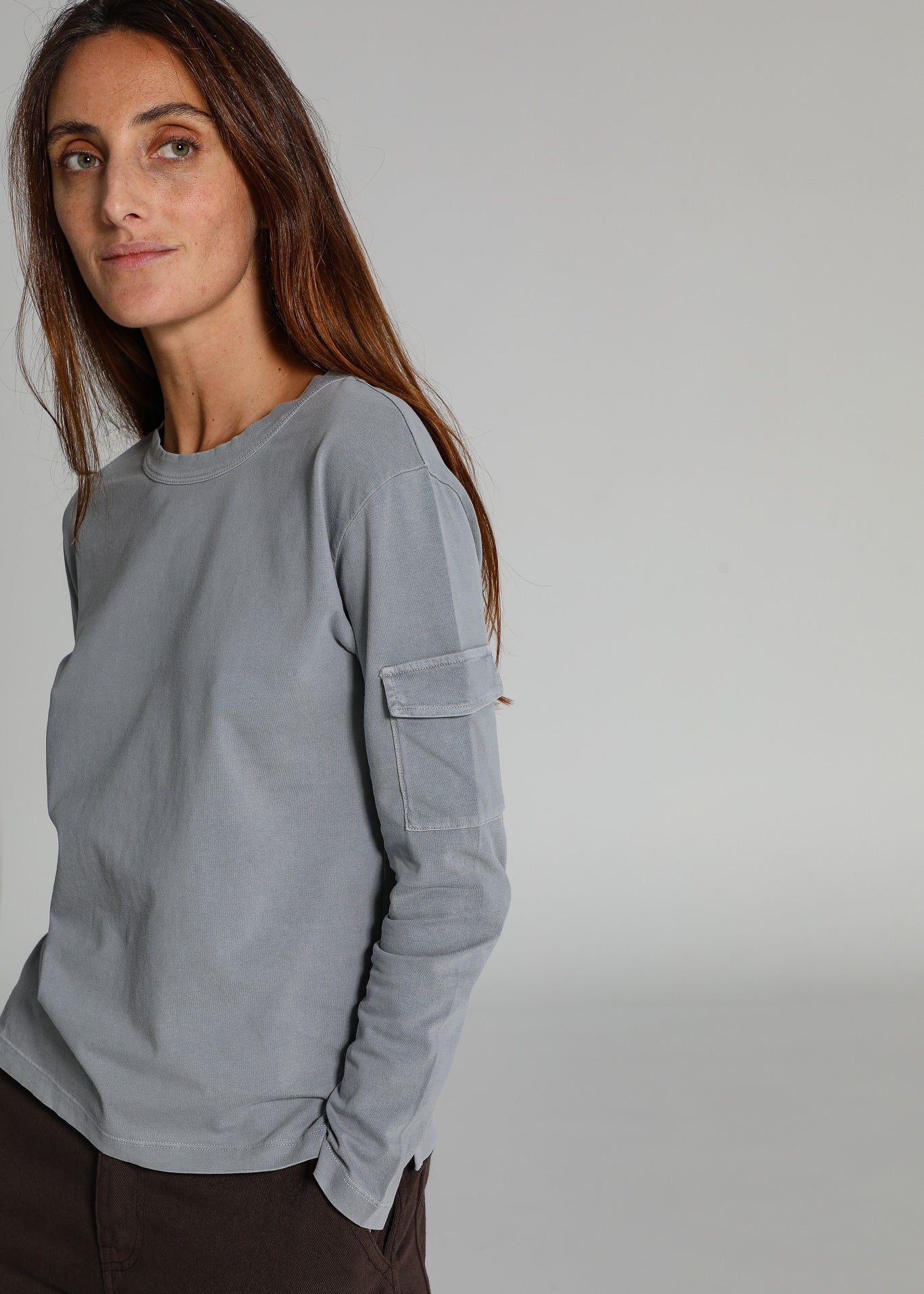 Long Side Pocket T-Shirt Light Grey
