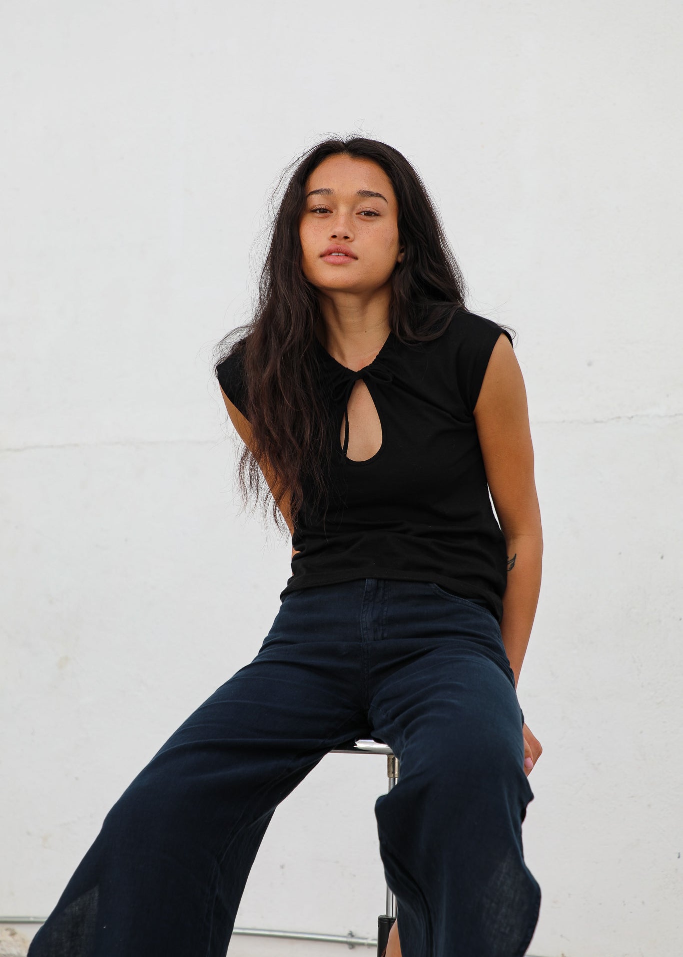 Hole T-Shirt Black