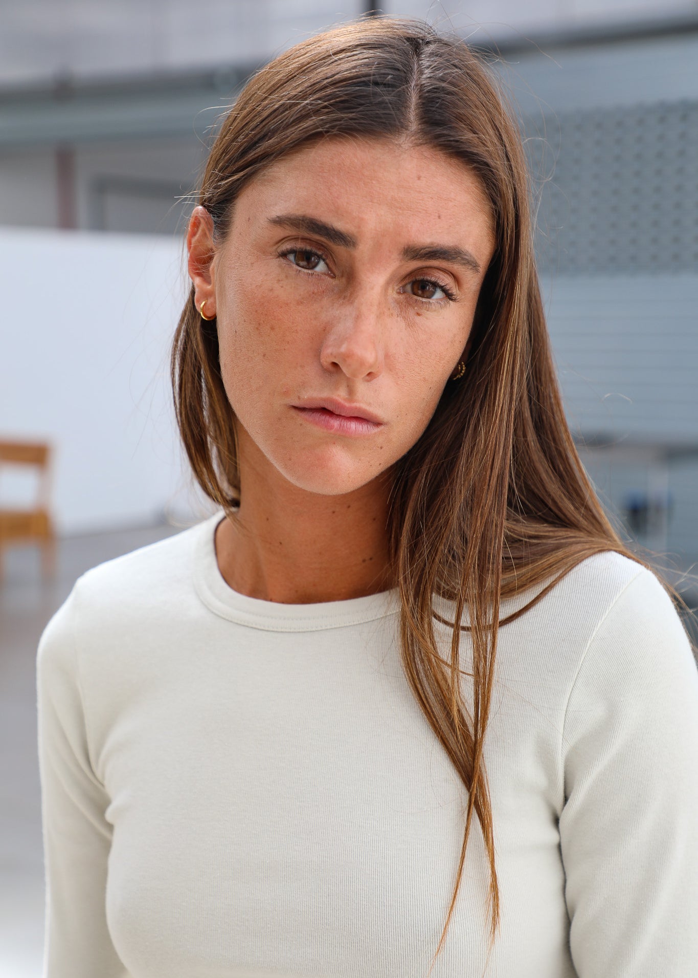 Back Hole Long T-Shirt White