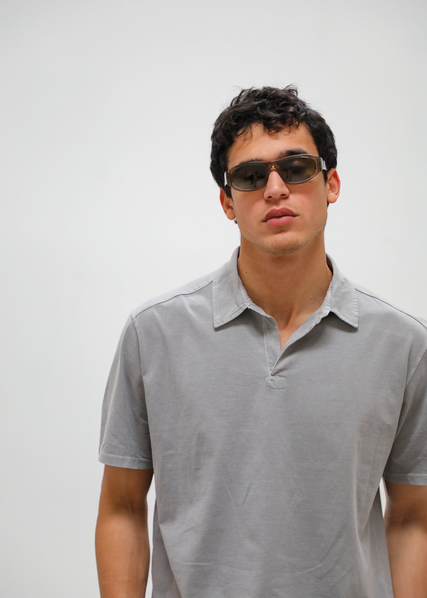 Short Modern Polo Light Grey