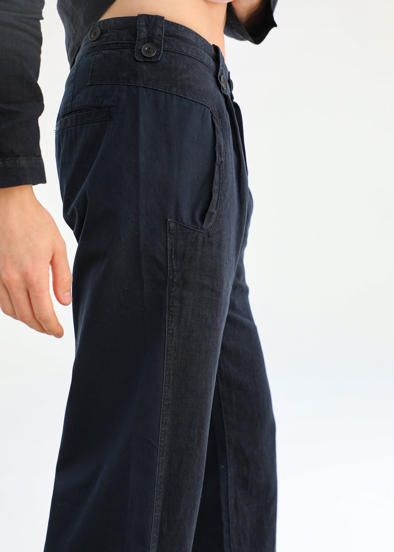 Linen Modern Pleated Pants Navy