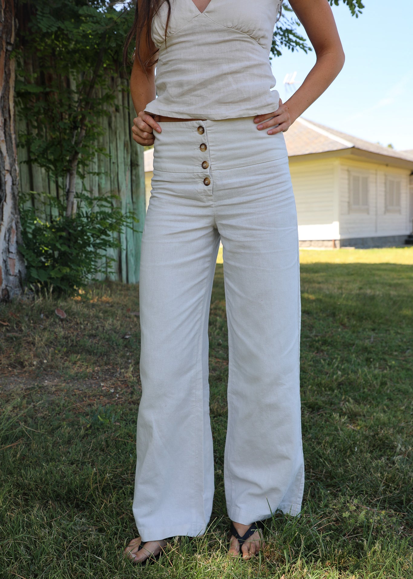 LOOK 2
