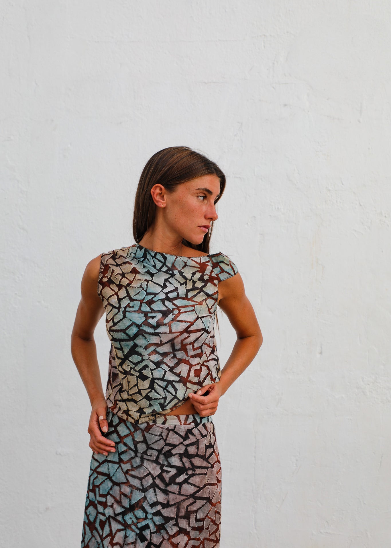 Twist Asymmetric Top