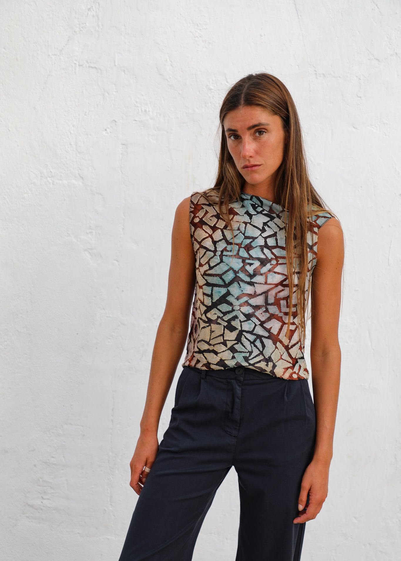 Twist Asymmetric Top