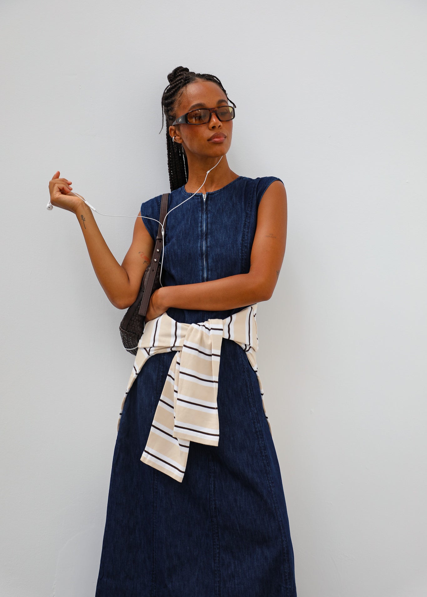 vestido denim costuras.