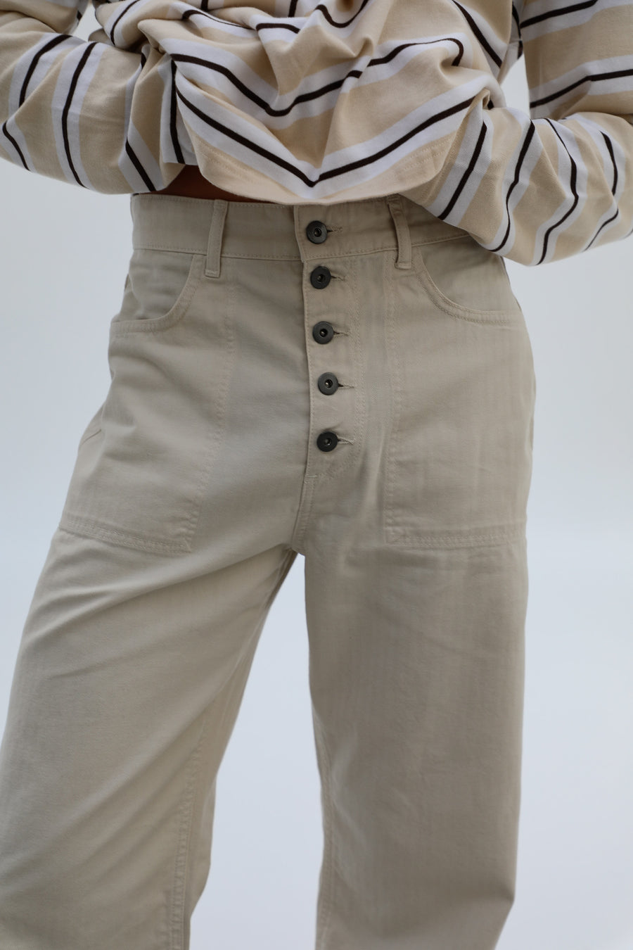 pantalón botones tejido retro, beige con bolsillo grande