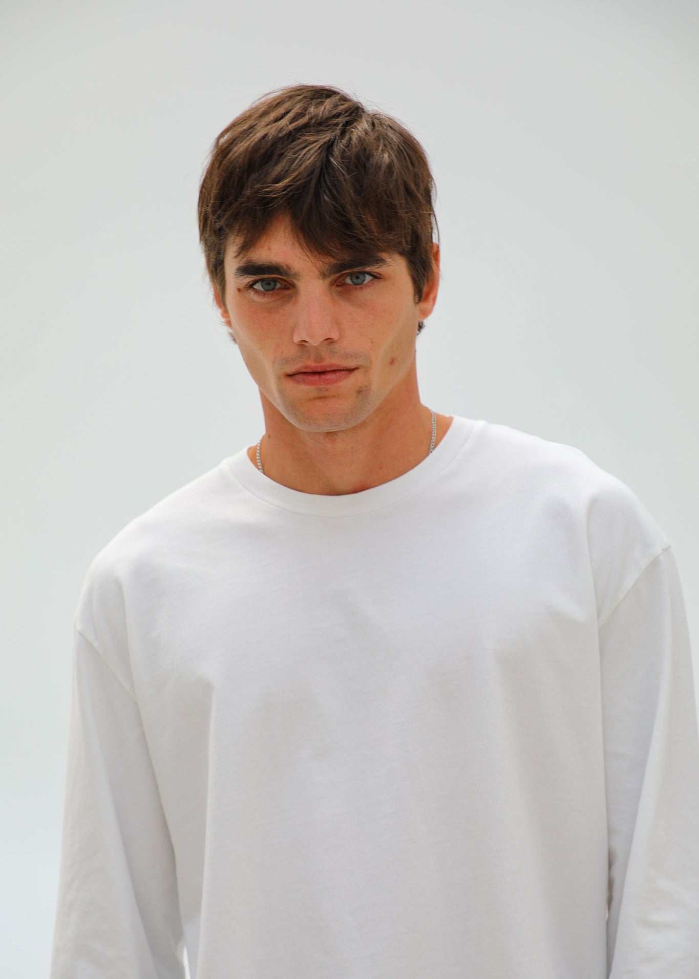 Modern Long Trendy T-Shirt White