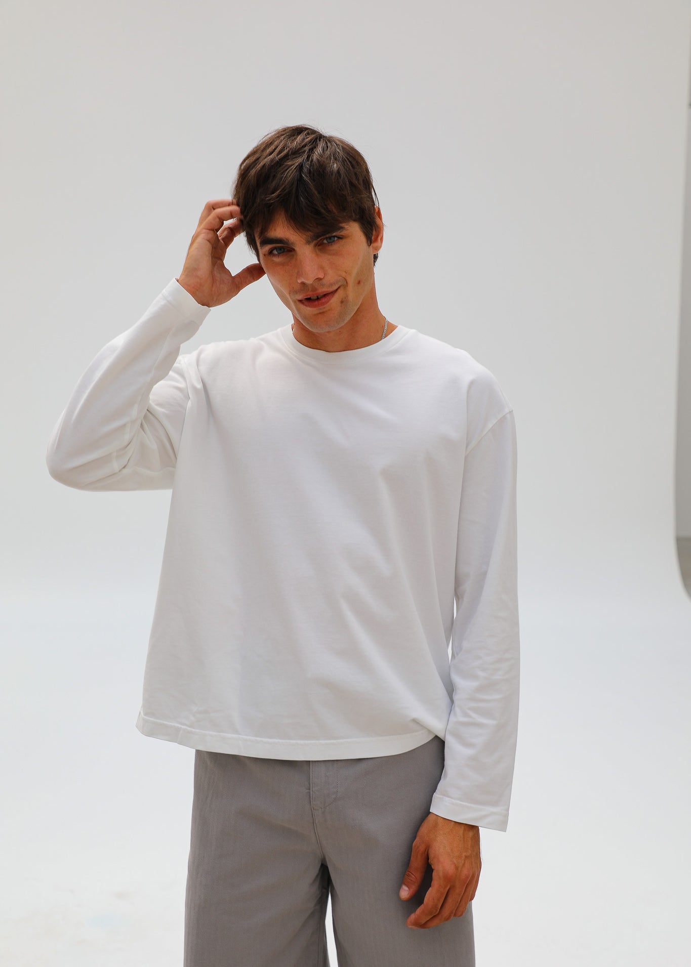 Modern Long Trendy T-Shirt White