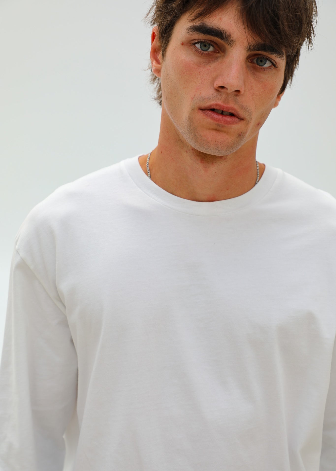 Modern Long Trendy T-Shirt White