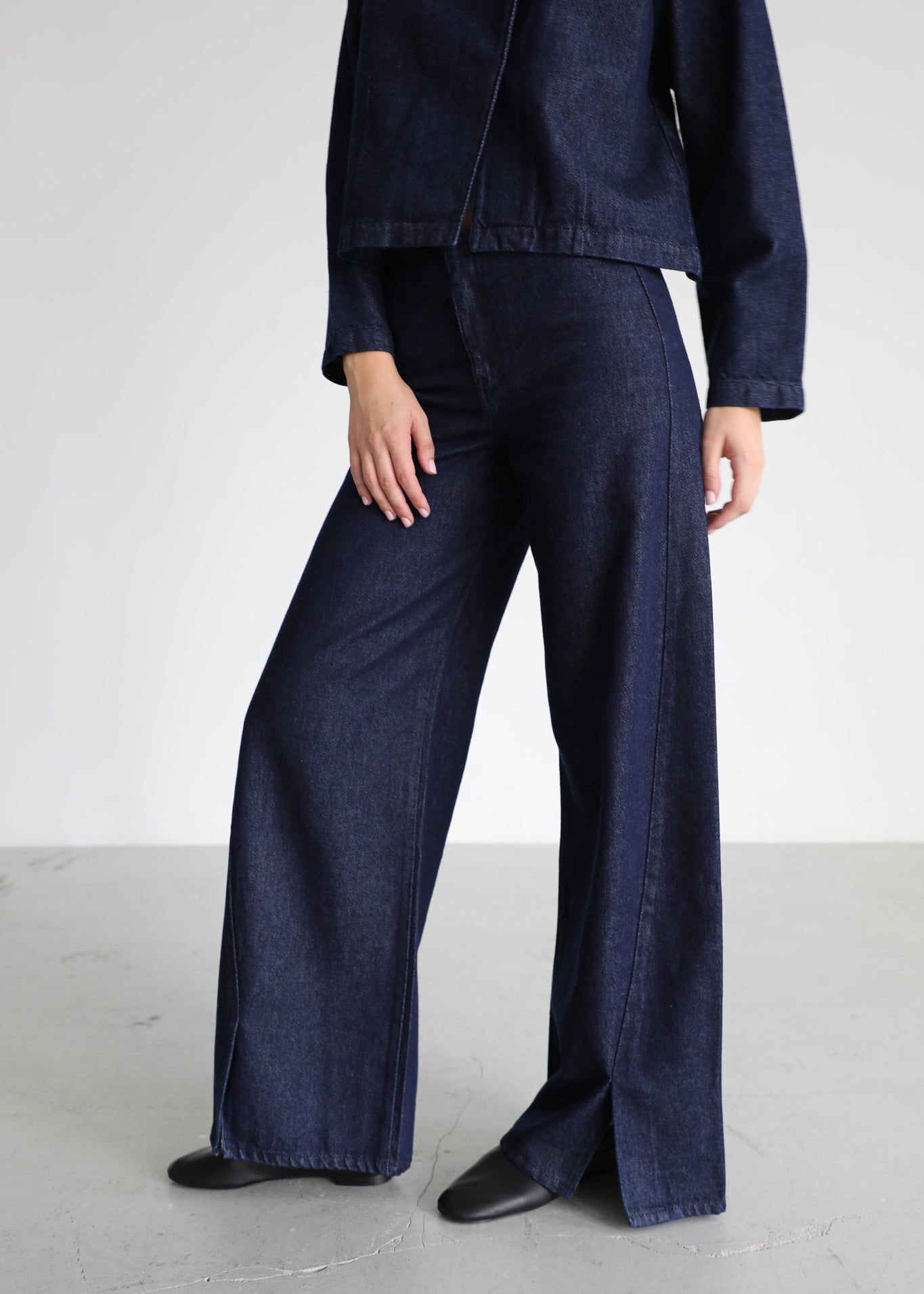 Cool Detail Denim Pants