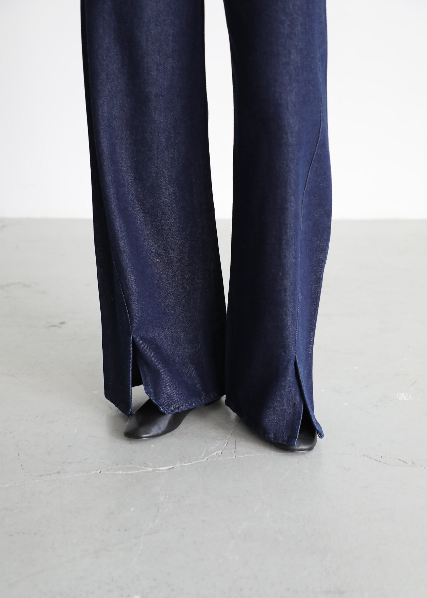 Cool Detail Denim Pants