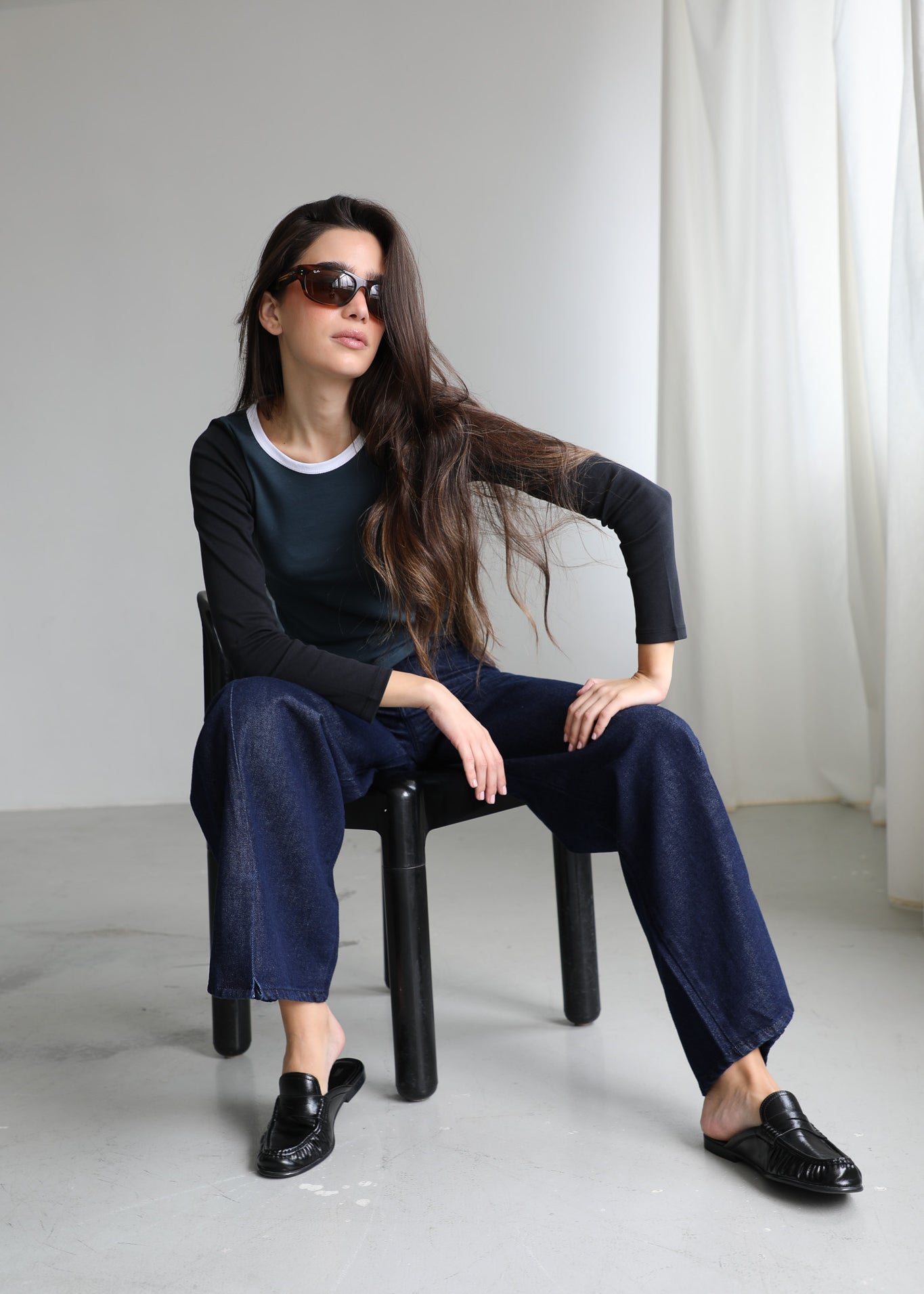FILE 02. LOOK 05.