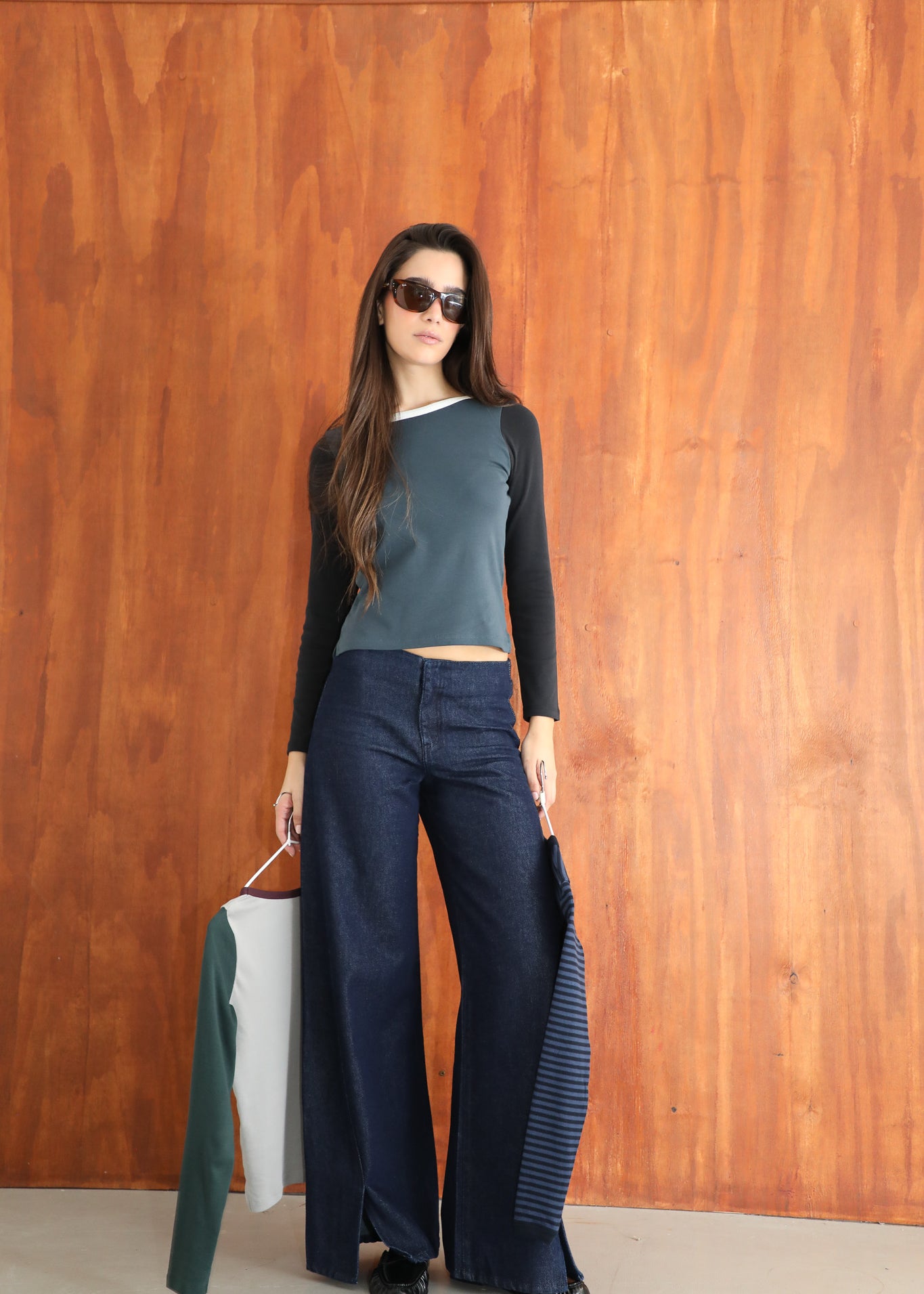 FILE 02. LOOK 05.