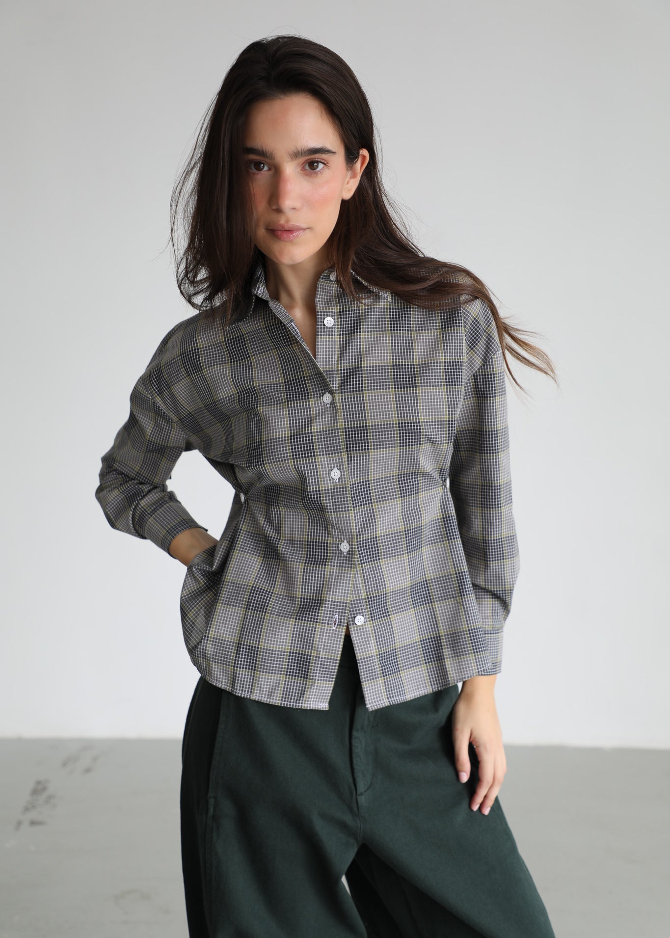 Square Shirt Detail Grey & Yellow