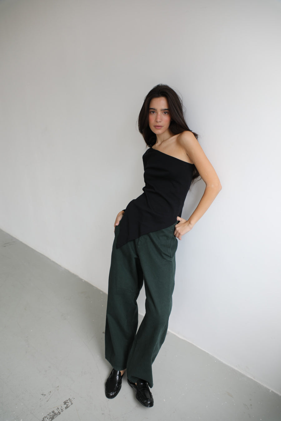 FILE 02. LOOK 06.