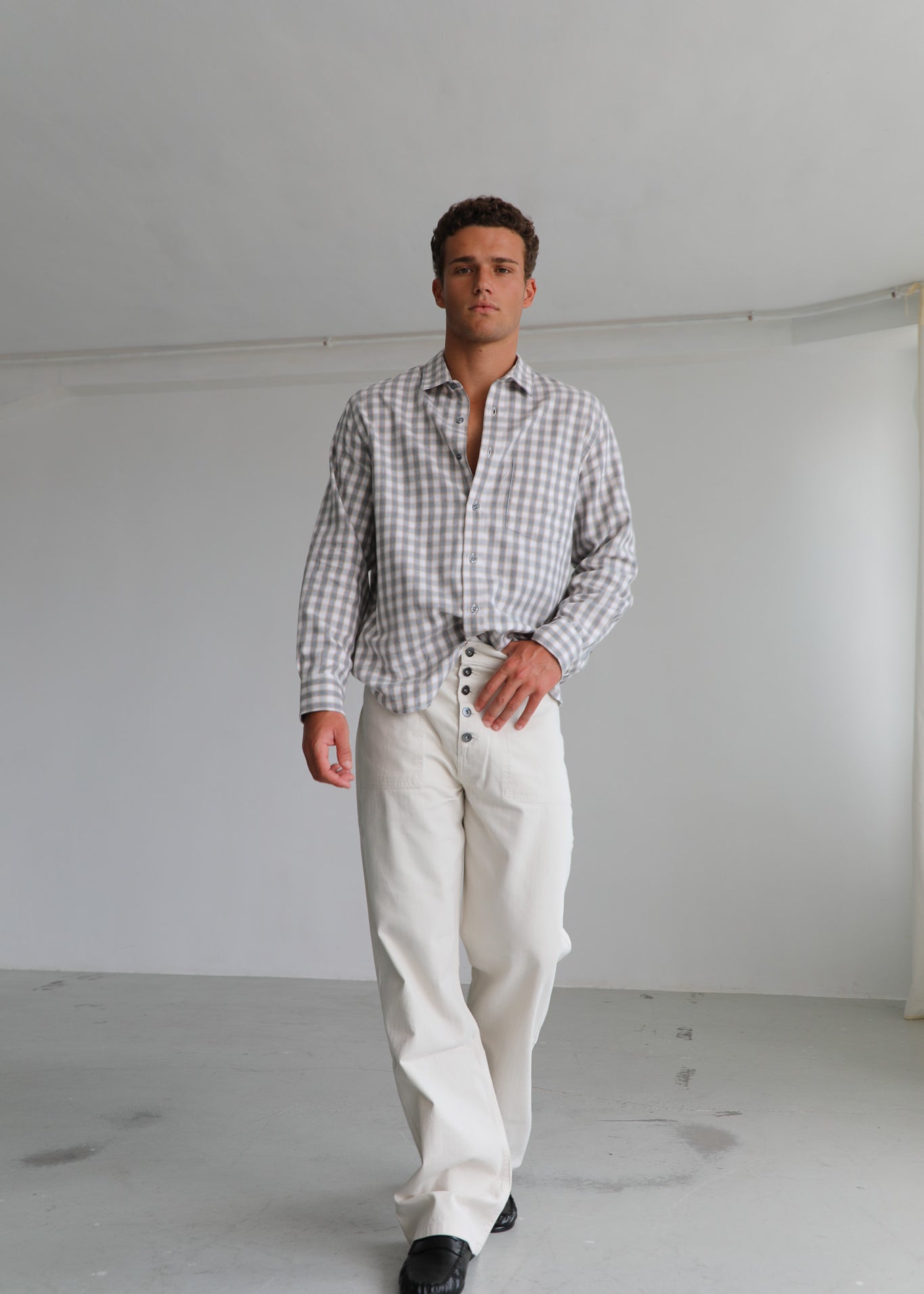 FILE 02. LOOK 2. MEN.