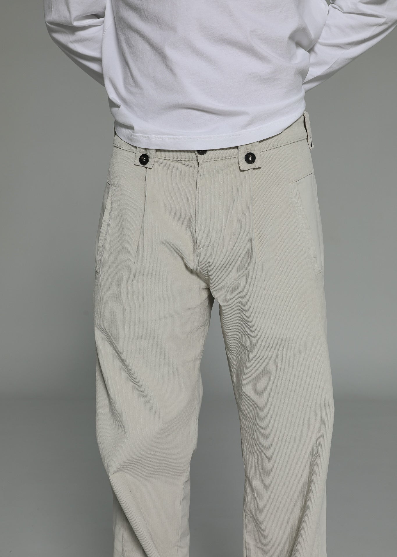 Corduroy Modern Comfy Pleated Pants Natural