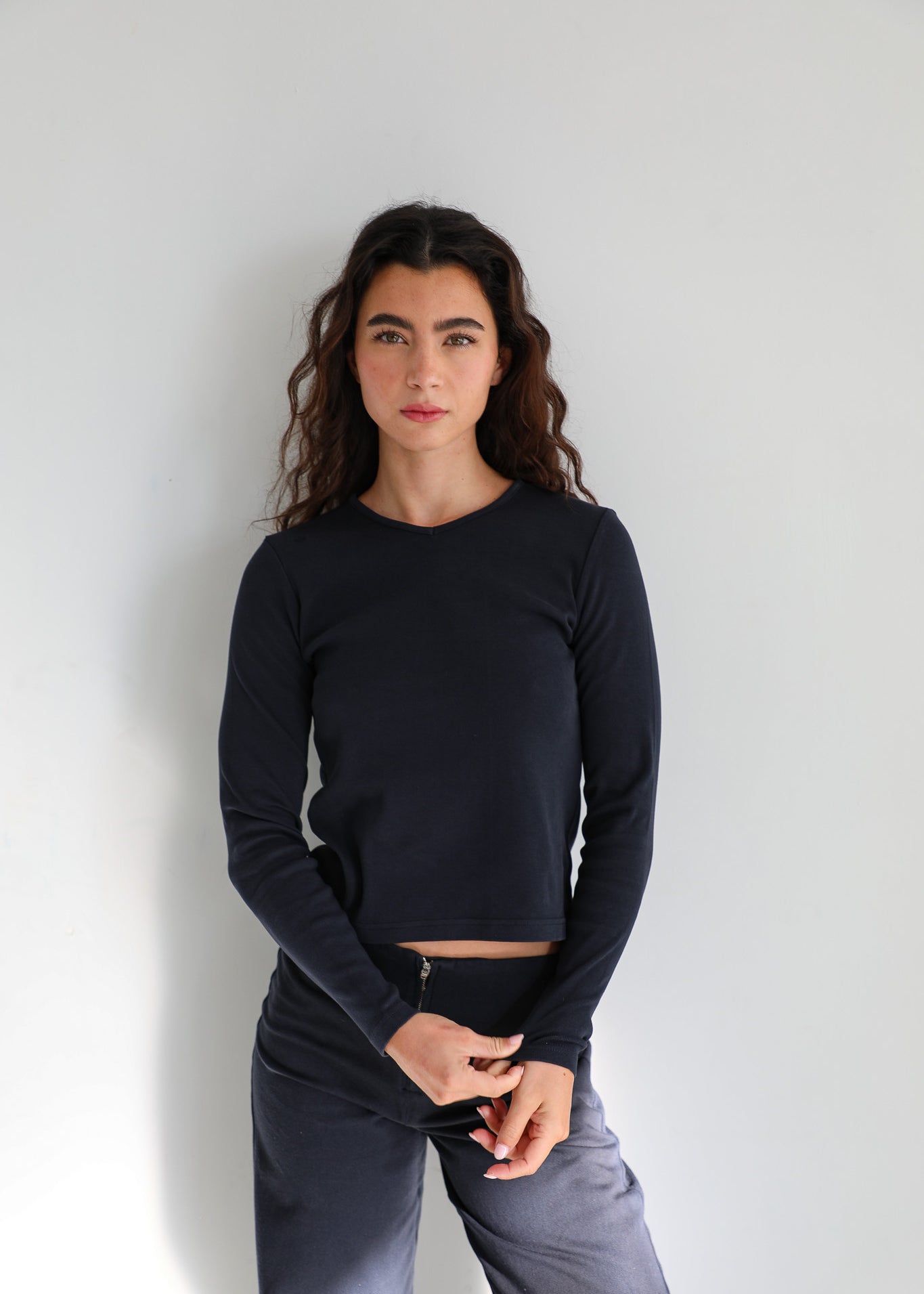 Long V-Neck T-Shirt Navy