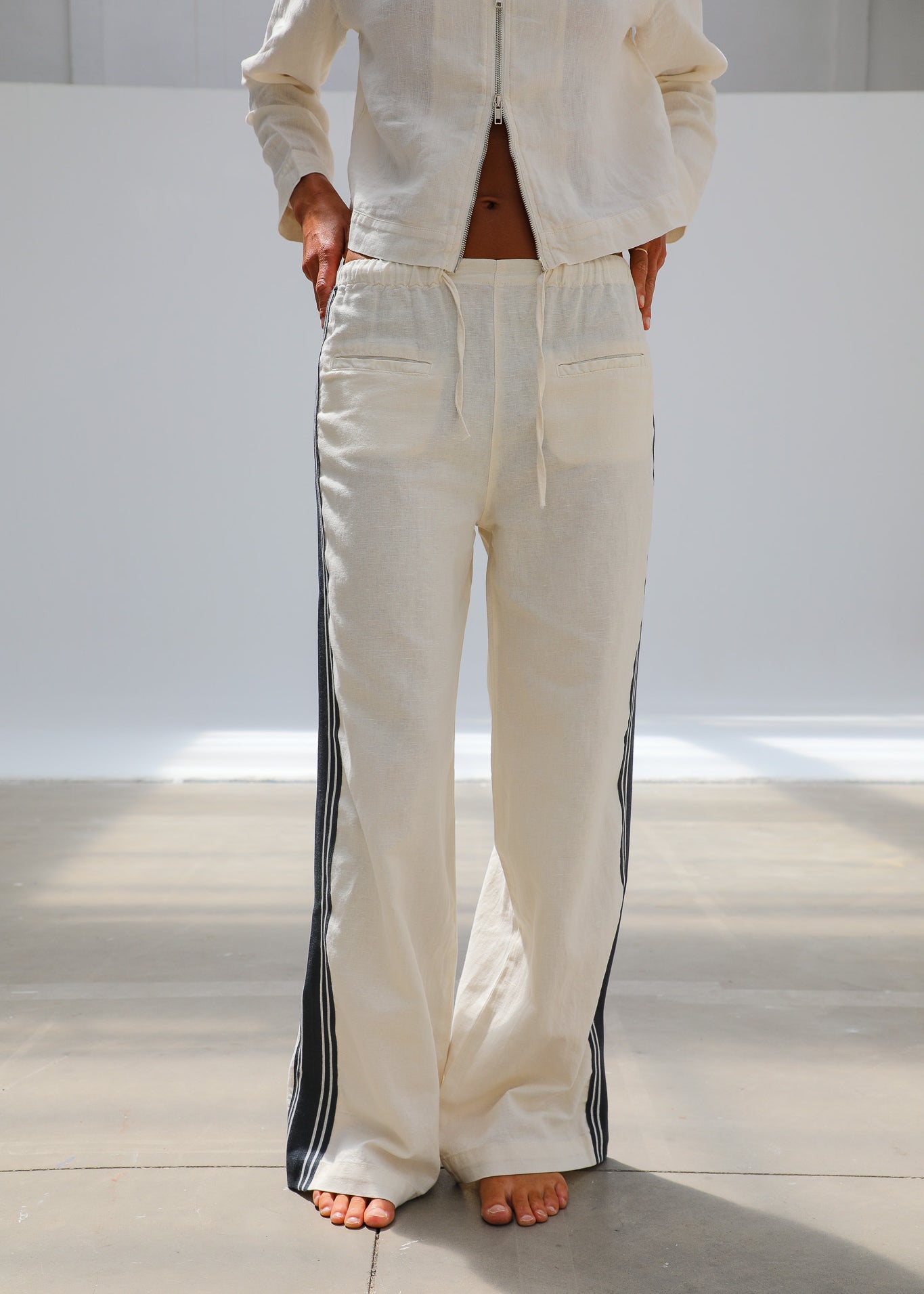 Linen Pants Side Stripes White & Navy
