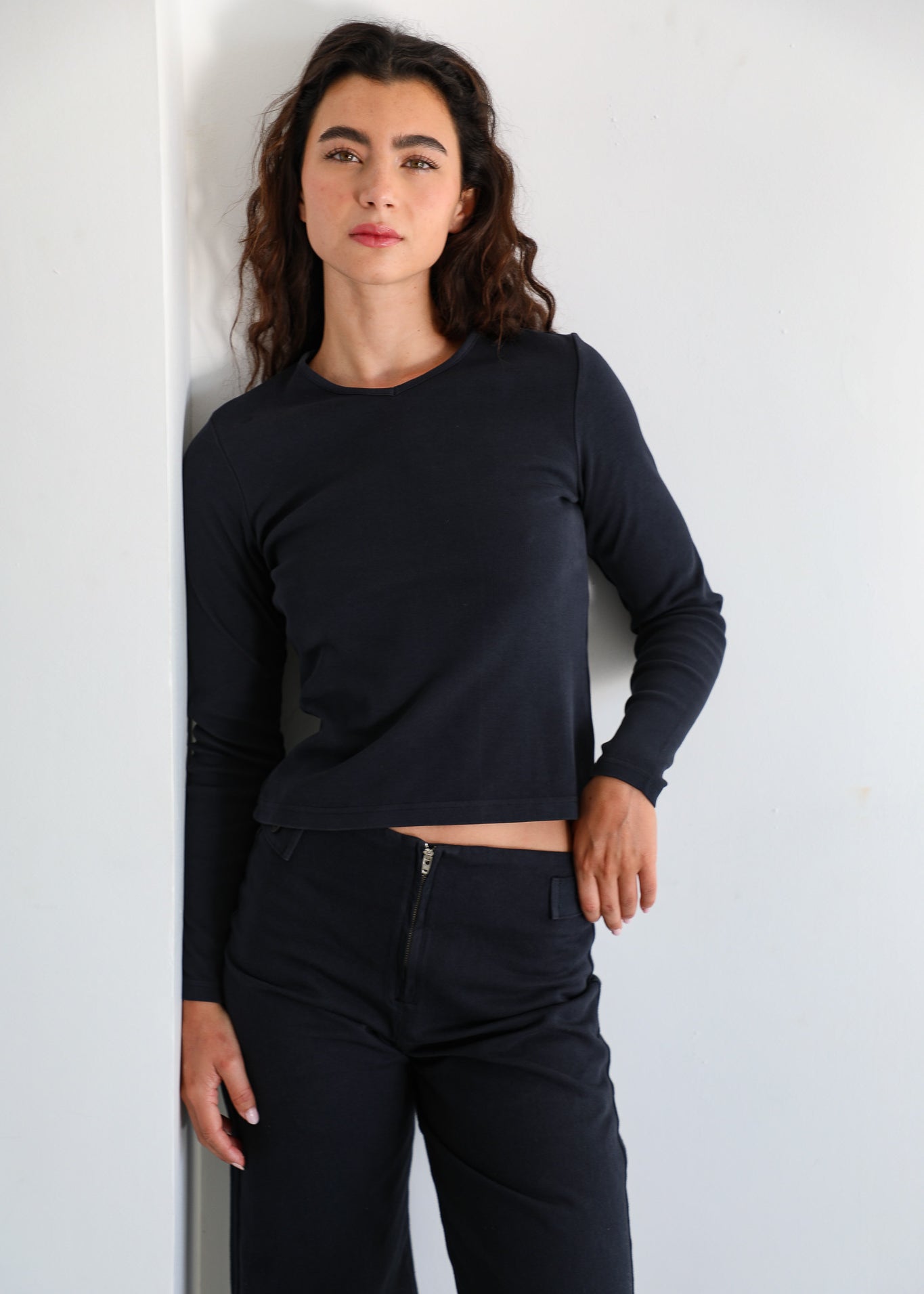 Long V-Neck T-Shirt Navy