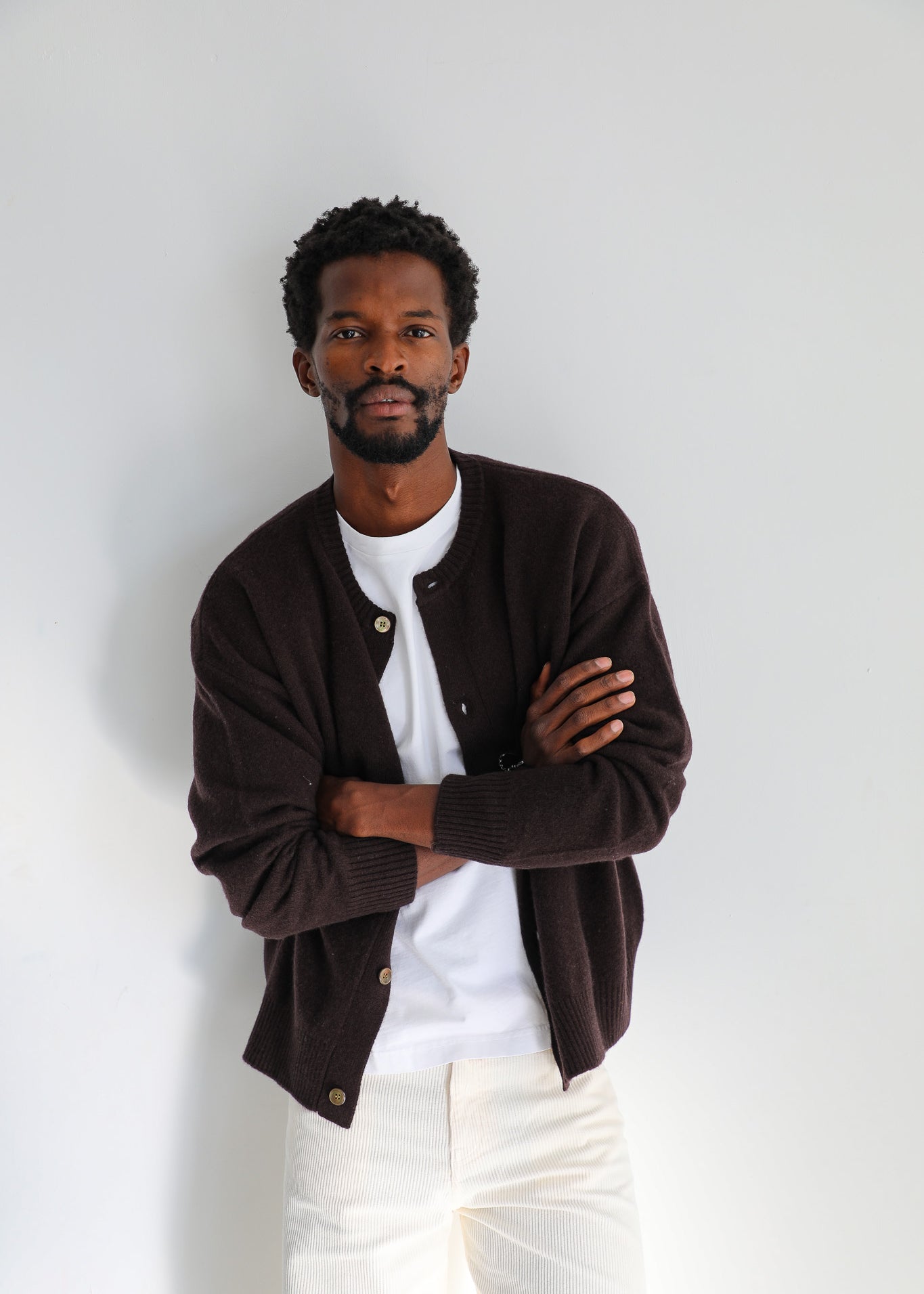 Buttons Knit Sweater Brown
